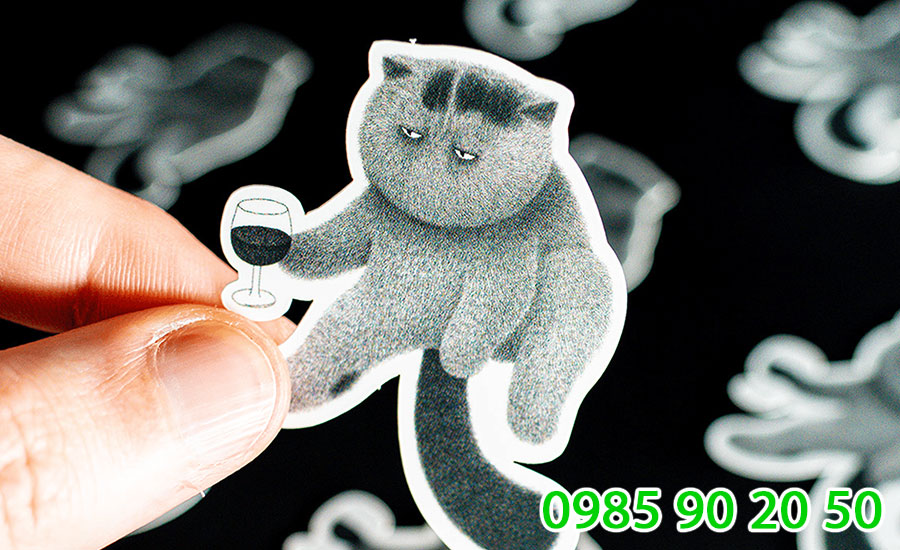 Chất liệu decal Vinyl là gì? Ưu điểm và tính ứng dụng của nó