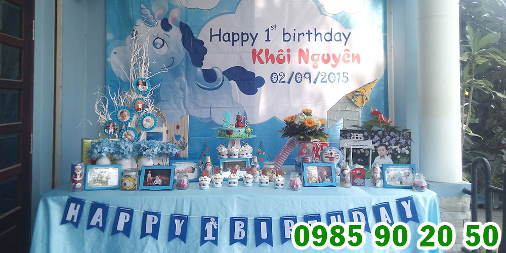 Mẫu backdrop thôi nôi bé 11