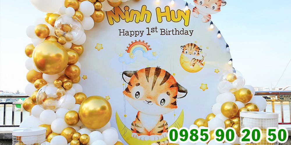 Mẫu backdrop thôi nôi bé 15