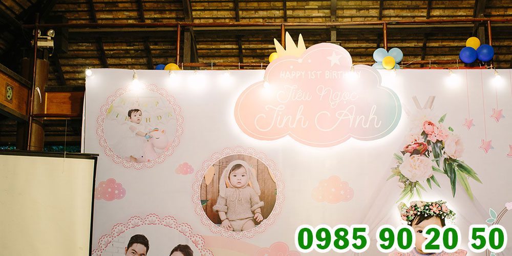 Mẫu backdrop thôi nôi bé 18